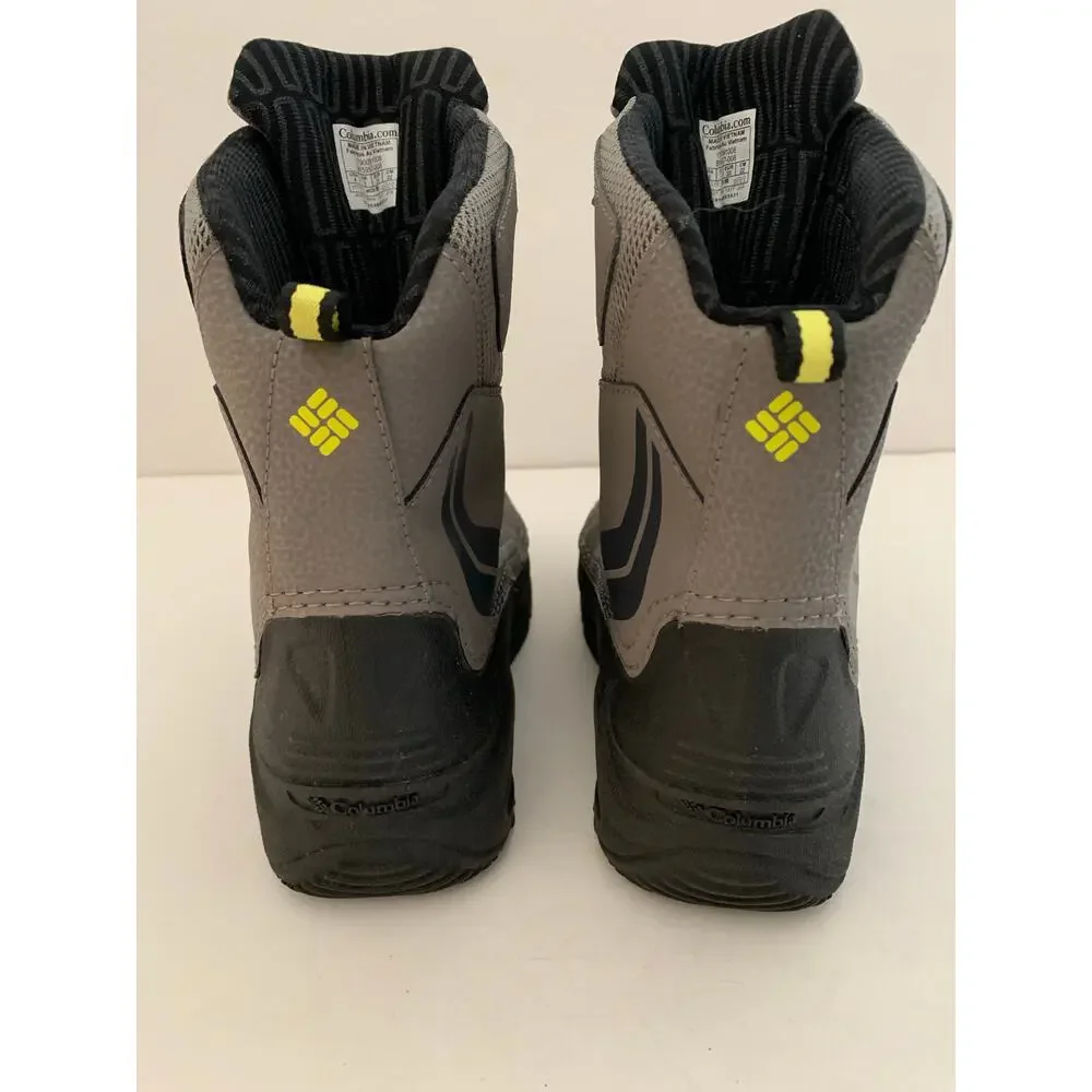 Columbia snow boots waterproof women’s size 4 Youth size 2